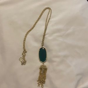 Kendra Scott pendant necklace